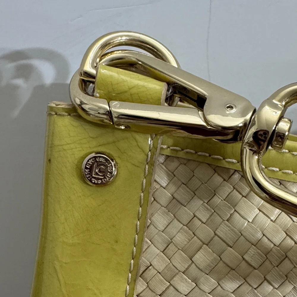Vintage Liz Claiborne Cream and light Green (avocado) Hand Bag